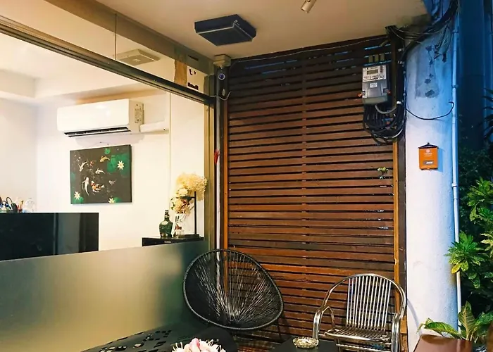 Hotel Tim Place - Bts Phra Khanong Bangkok